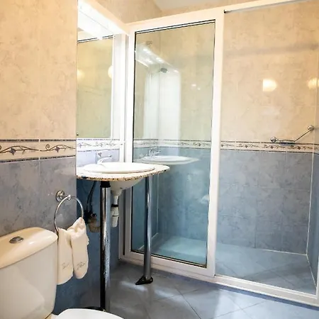 Hotell Globus 3*