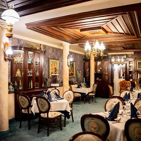 Globus Hotell