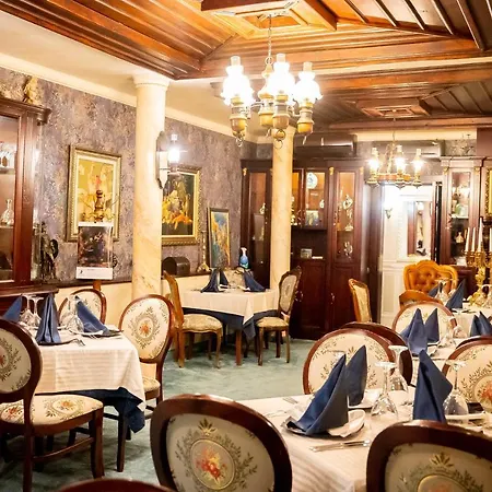 Globus Hotell